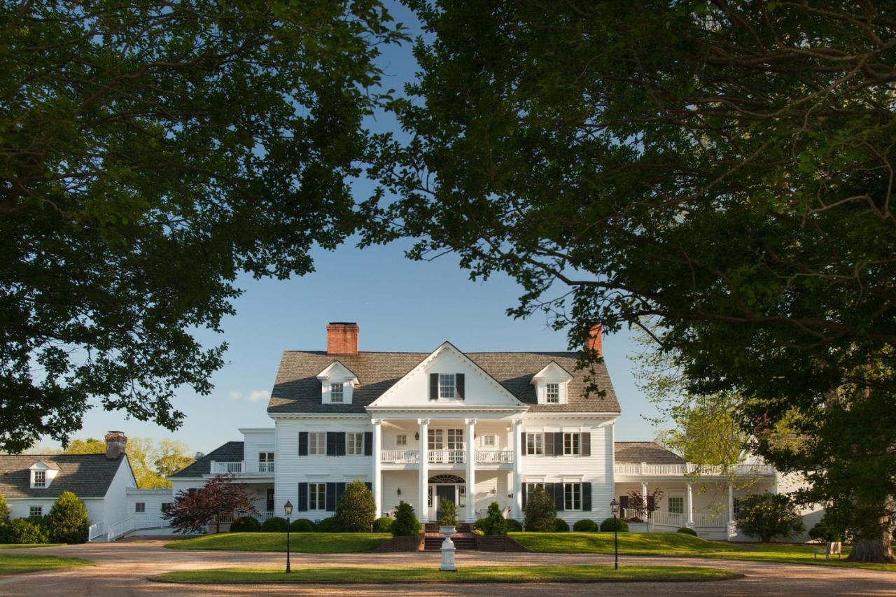 Inn At Warner Hall Gloucester Exterior photo